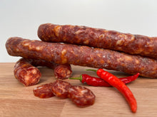 Carica l'immagine nel visualizzatore di Gallery, Salsiccia Piccante